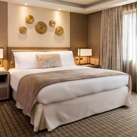 อินเตอร์คอนติเนนตัล ซานติอาโก Hotel ภายนอก รูปภาพ