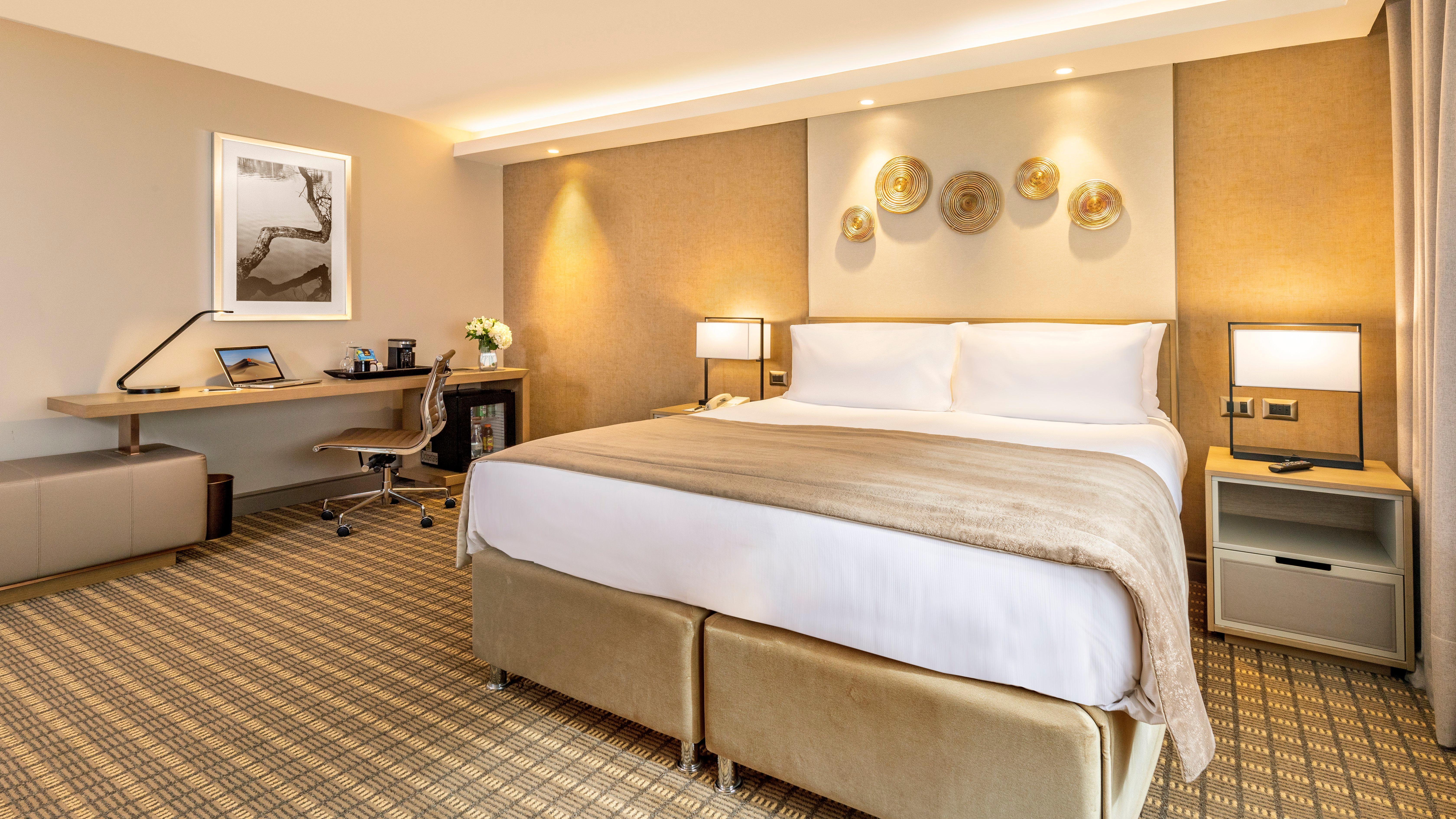 อินเตอร์คอนติเนนตัล ซานติอาโก Hotel ภายนอก รูปภาพ