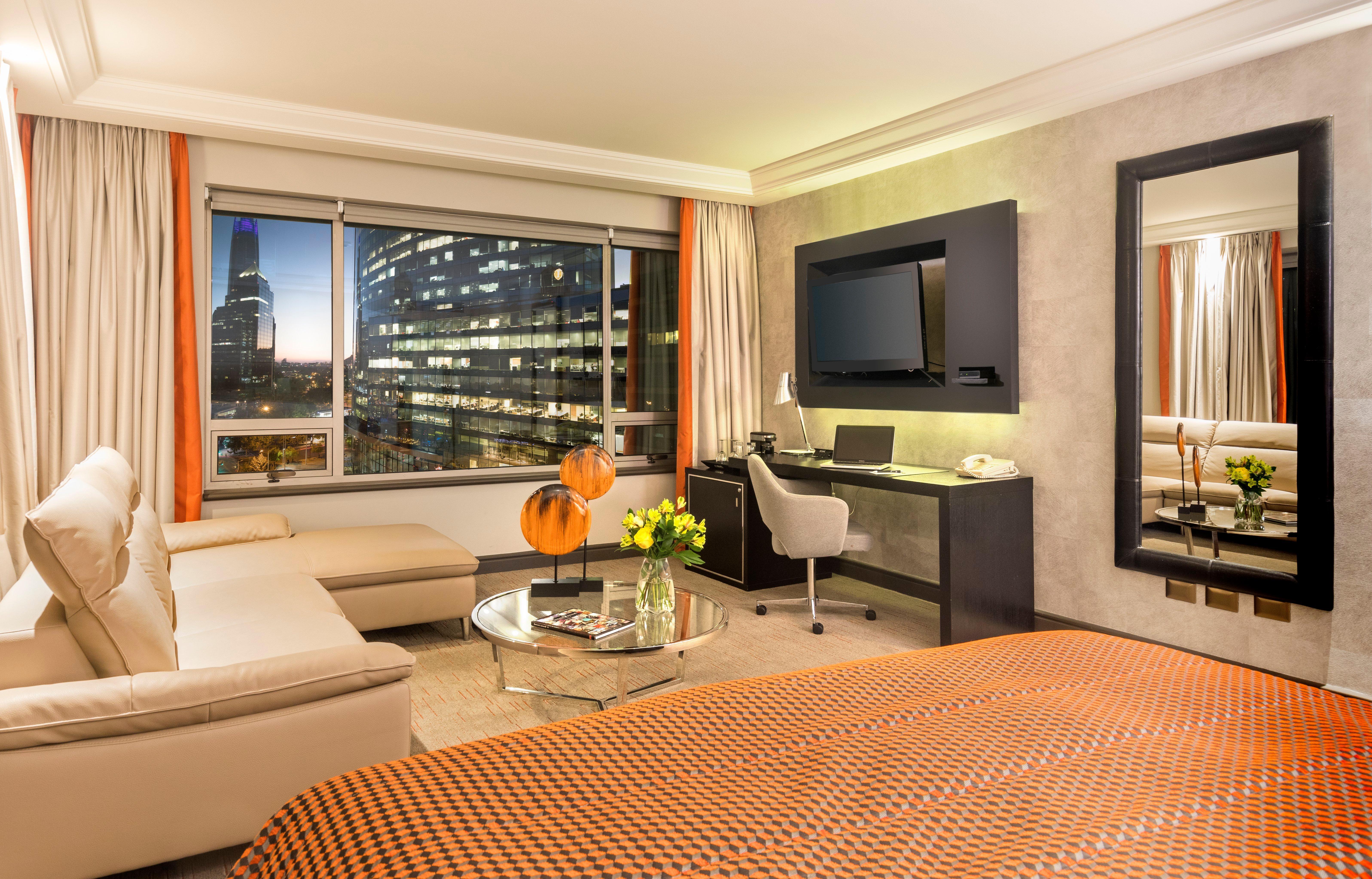 อินเตอร์คอนติเนนตัล ซานติอาโก Hotel ภายนอก รูปภาพ