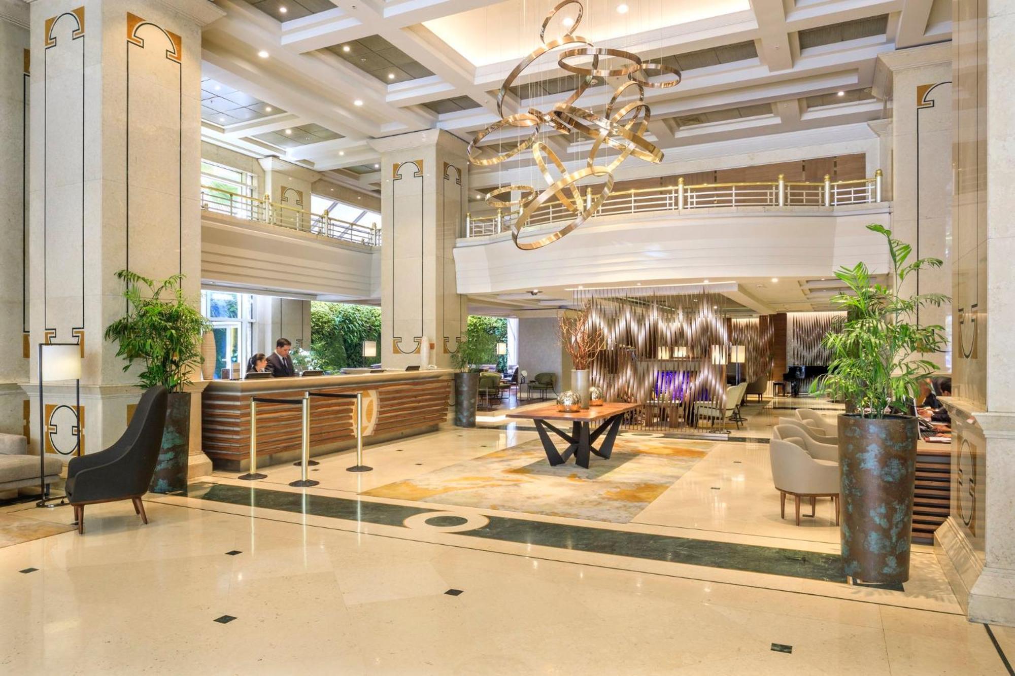 อินเตอร์คอนติเนนตัล ซานติอาโก Hotel ภายนอก รูปภาพ