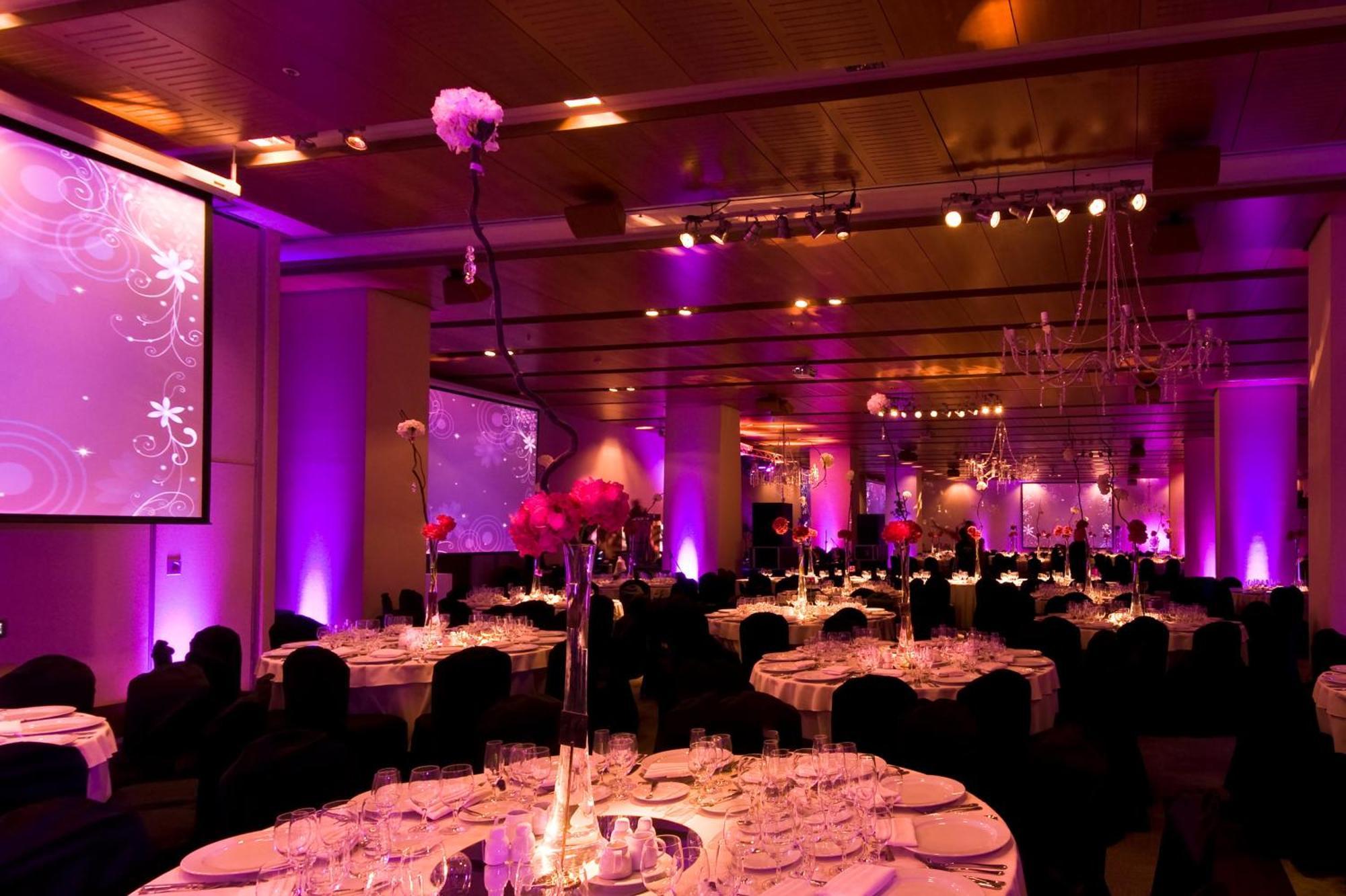 อินเตอร์คอนติเนนตัล ซานติอาโก Hotel ภายนอก รูปภาพ